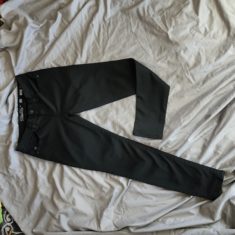 Miss Me Size 28